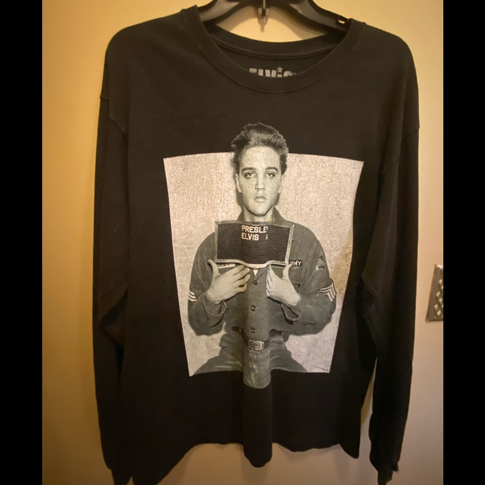 Long sleeve Elvis t-shirt